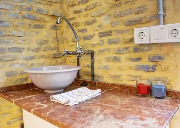Apartamento Habitación Privada E Independiente En Triana